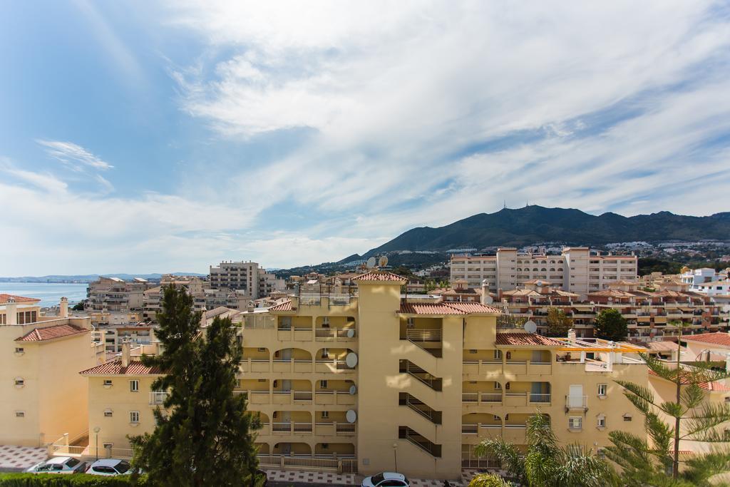Apartamento Playaquebrada Daire Benalmádena Dış mekan fotoğraf